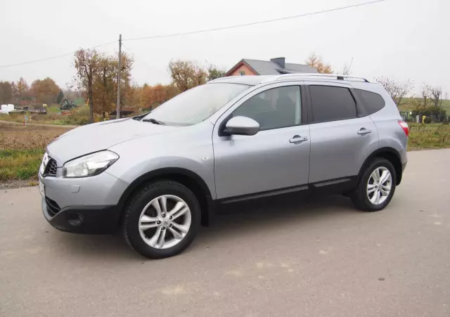 NISSAN Qashqai+2 1.6 dCi Tekna