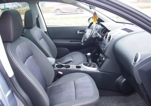 NISSAN Qashqai+2 1.6 dCi Tekna