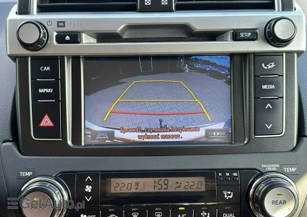 TOYOTA Land Cruiser LC 3.0 D-4D Invincible