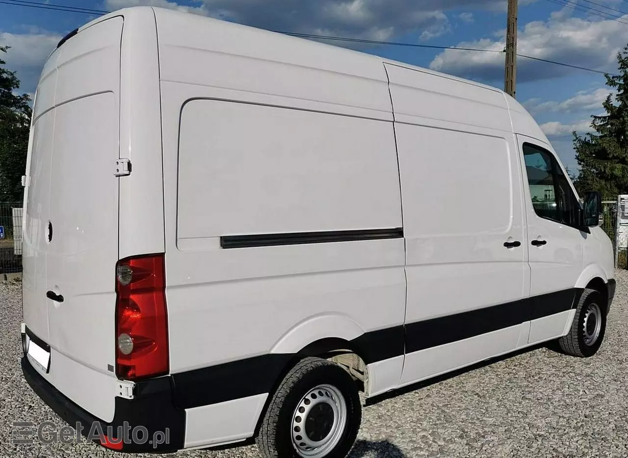 VOLKSWAGEN Crafter 
