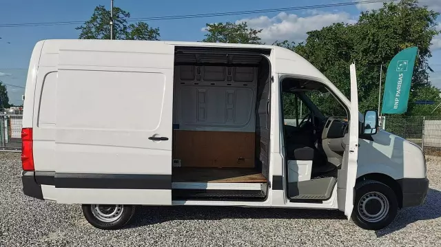 VOLKSWAGEN Crafter 
