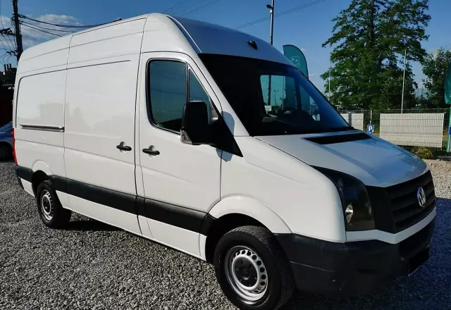 VOLKSWAGEN Crafter 