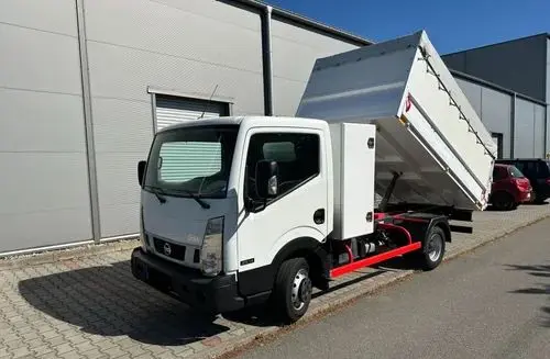 NISSAN Cabstar 