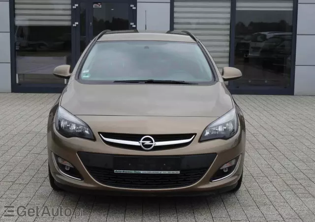 OPEL Astra 1.7 CDTI DPF Design Edition