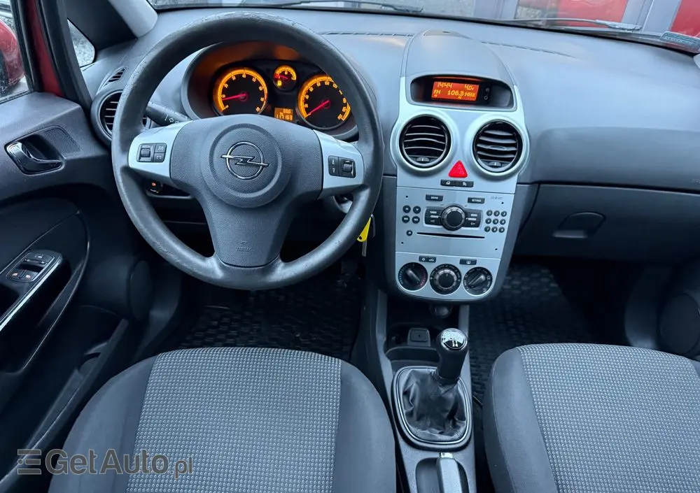 OPEL Corsa 1.2 16V Essentia