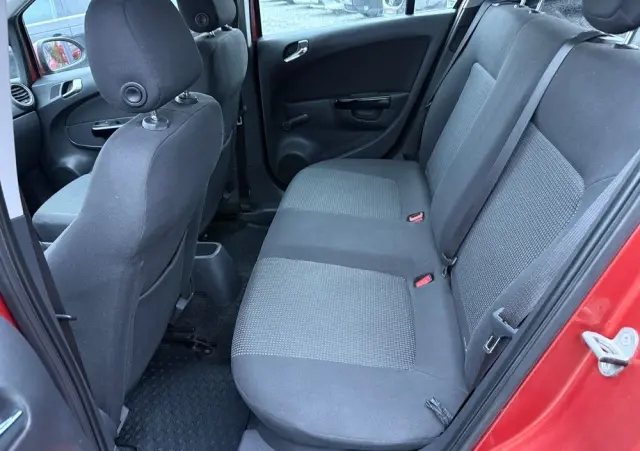 OPEL Corsa 1.2 16V Essentia