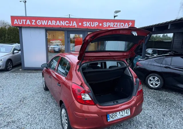 OPEL Corsa 1.2 16V Essentia