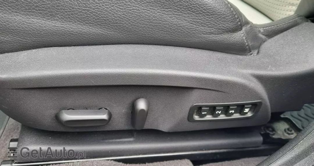 SAAB 9-3 1.9TTiD PF Vector Euro5