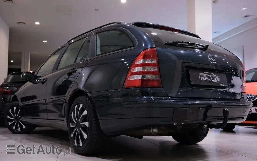 MERCEDES-BENZ Klasa C 180 Kompressor Automatik Avantgarde