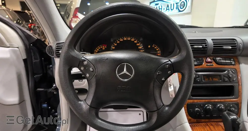 MERCEDES-BENZ Klasa C 180 Kompressor Automatik Avantgarde