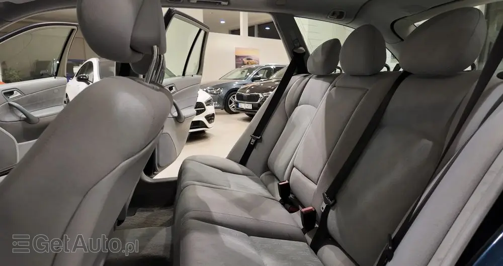 MERCEDES-BENZ Klasa C 180 Kompressor Automatik Avantgarde