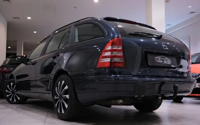 MERCEDES-BENZ Klasa C 180 Kompressor Automatik Avantgarde