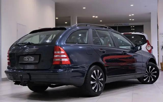 MERCEDES-BENZ Klasa C 180 Kompressor Automatik Avantgarde