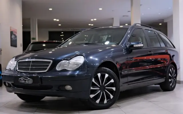 MERCEDES-BENZ Klasa C 180 Kompressor Automatik Avantgarde