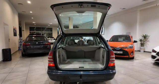 MERCEDES-BENZ Klasa C 180 Kompressor Automatik Avantgarde