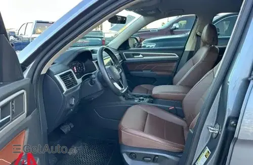VOLKSWAGEN Atlas 