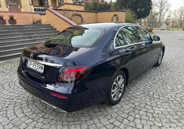 MERCEDES-BENZ Klasa E 