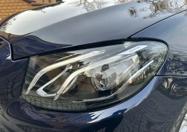 MERCEDES-BENZ Klasa E 