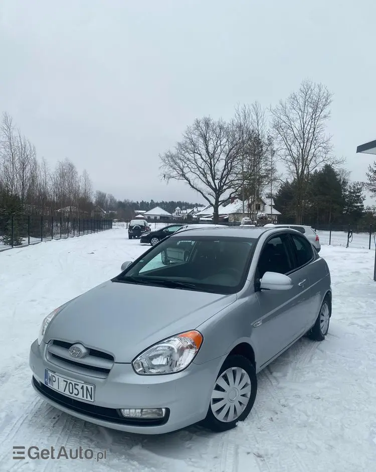 HYUNDAI Accent 1.4 GL