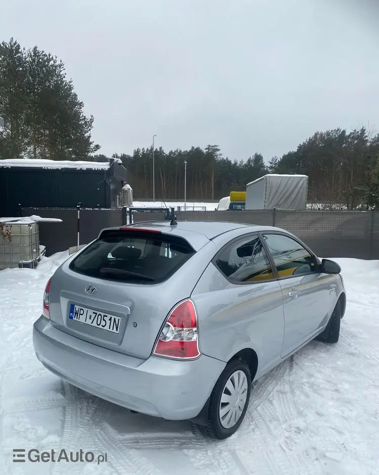 HYUNDAI Accent 1.4 GL