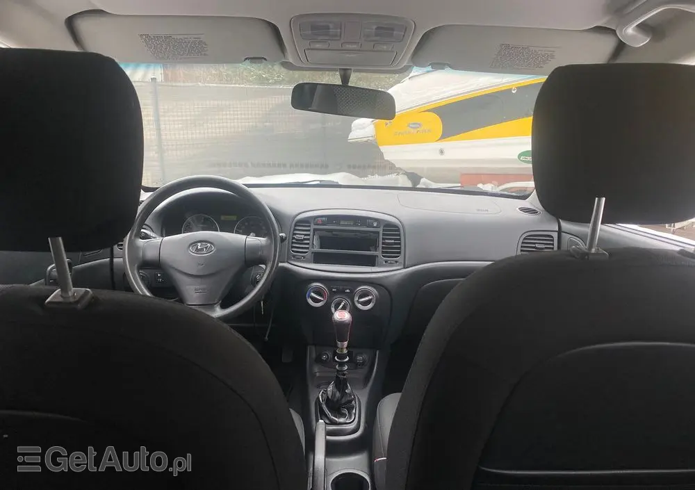 HYUNDAI Accent 1.4 GL
