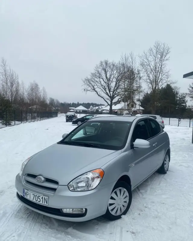 HYUNDAI Accent 1.4 GL