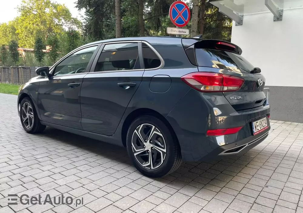 HYUNDAI I30 1.5 DPI Smart