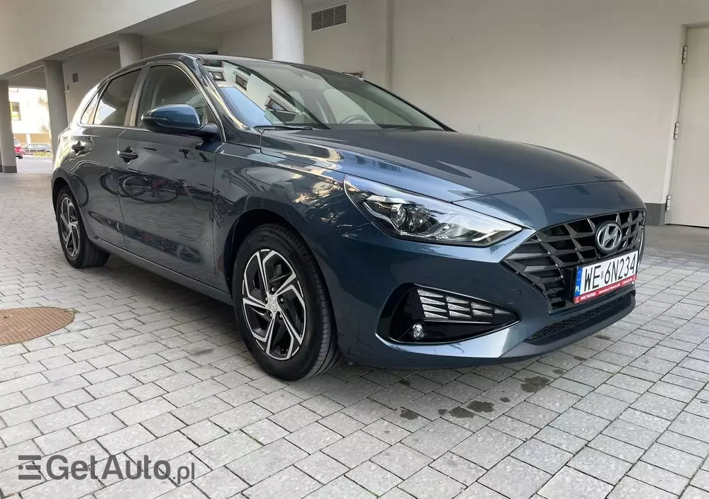 HYUNDAI I30 1.5 DPI Smart