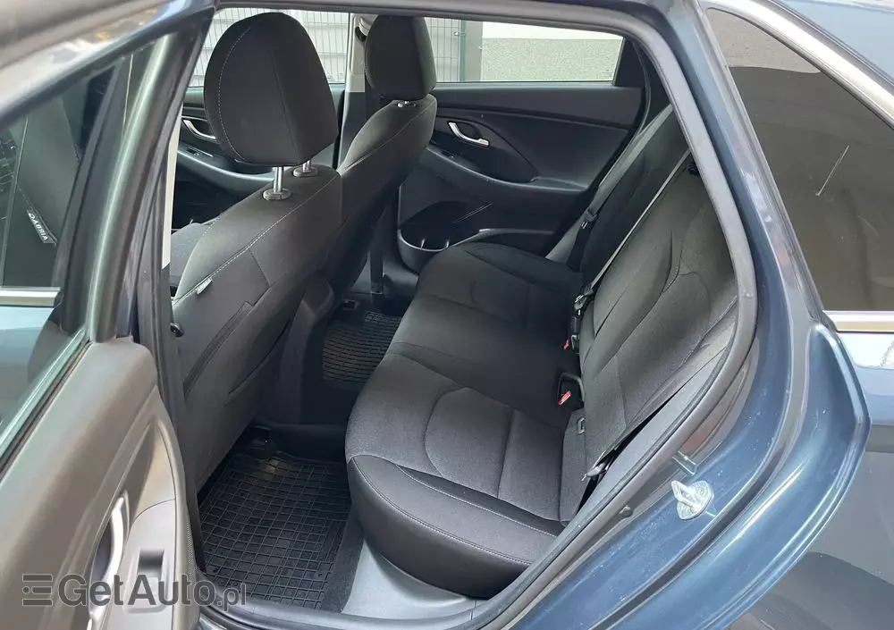 HYUNDAI I30 1.5 DPI Smart