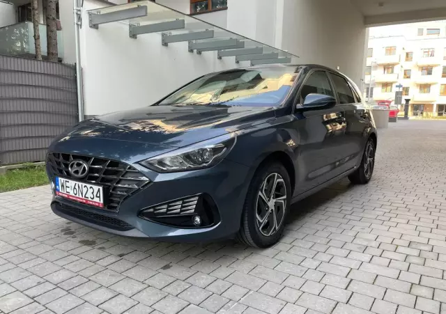HYUNDAI I30 1.5 DPI Smart