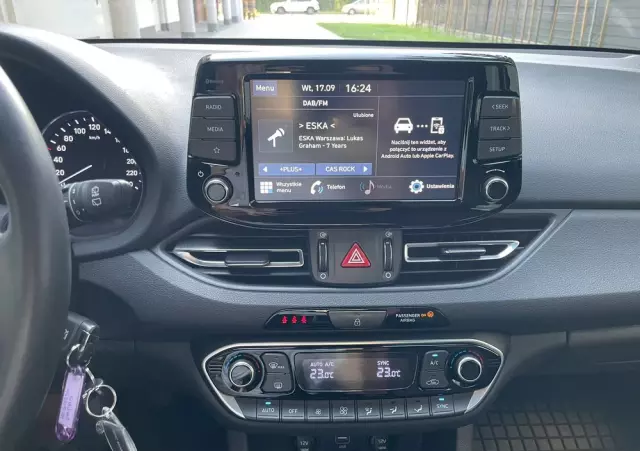 HYUNDAI I30 1.5 DPI Smart