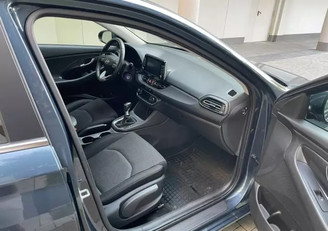 HYUNDAI I30 1.5 DPI Smart