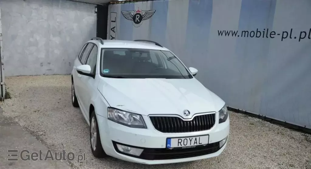 SKODA Octavia 