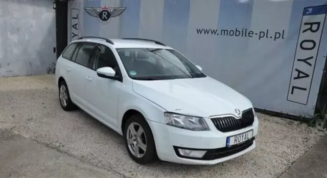 SKODA Octavia 