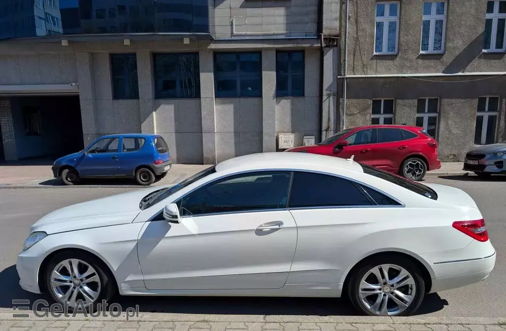 MERCEDES-BENZ Klasa E 