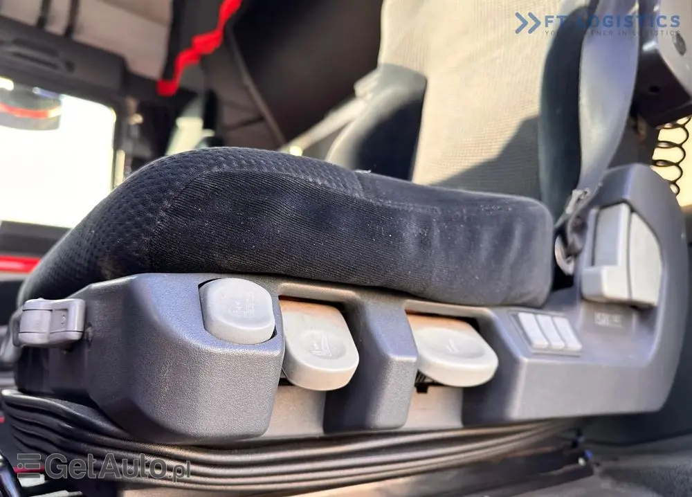 MAN TGX 26.480 6X2 / HDS PALFINGER PK9002-EH B / Opony 80% Michelin / Stan BDB 