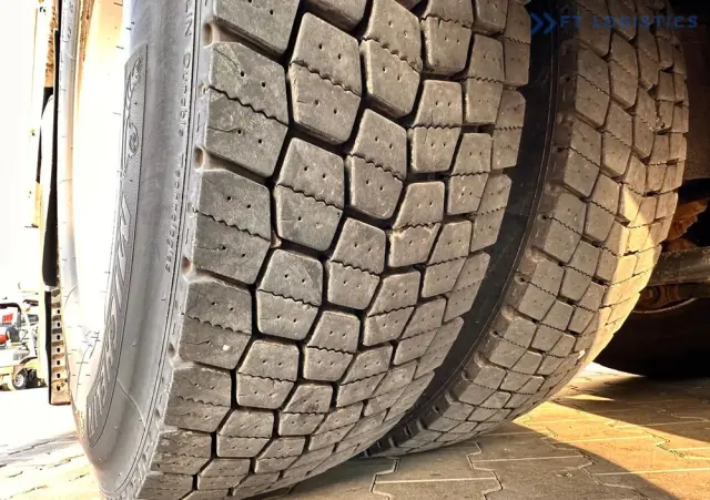 MAN TGX 26.480 6X2 / HDS PALFINGER PK9002-EH B / Opony 80% Michelin / Stan BDB 