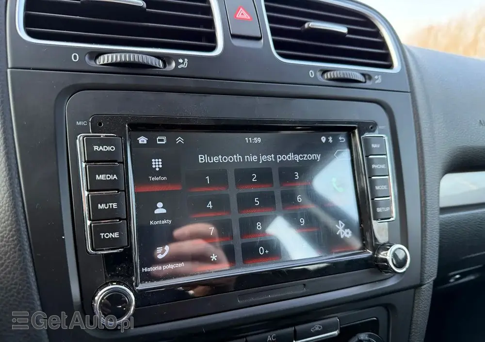 VOLKSWAGEN Golf 1.6 Trendline