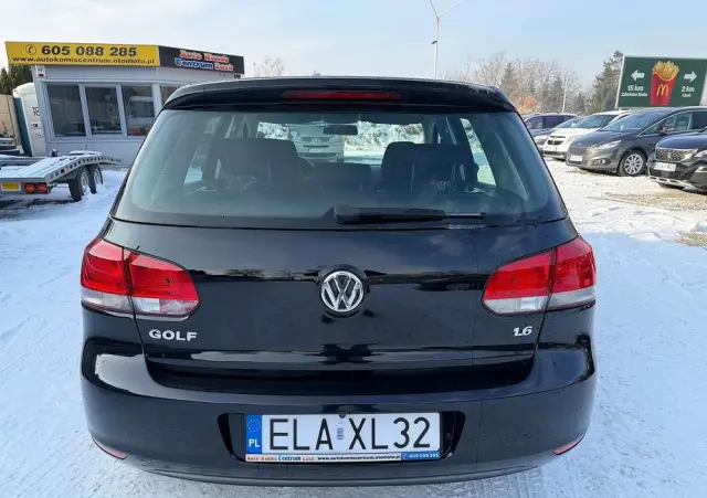 VOLKSWAGEN Golf 1.6 Trendline