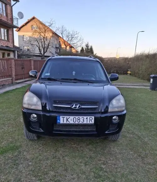 HYUNDAI Tucson 