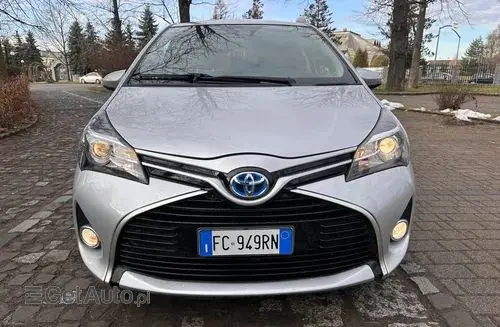 TOYOTA Yaris 