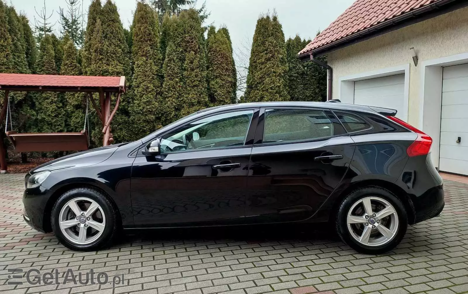 VOLVO V40 T2 Momentum