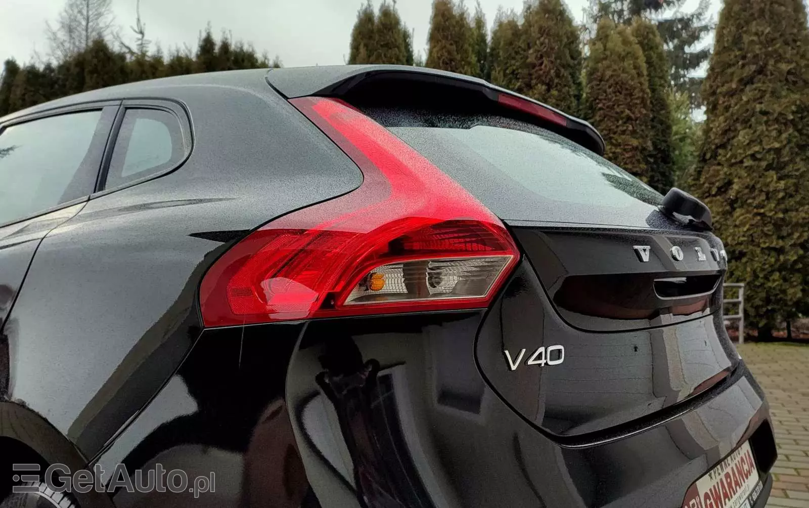 VOLVO V40 T2 Momentum