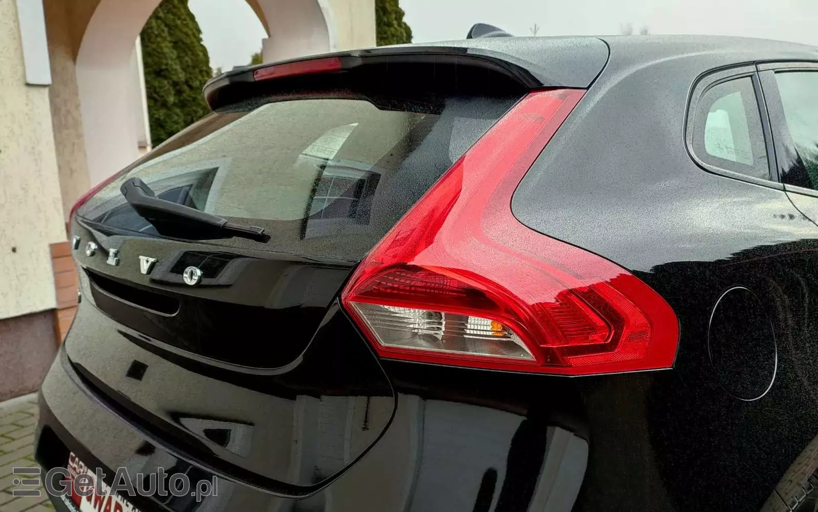 VOLVO V40 T2 Momentum