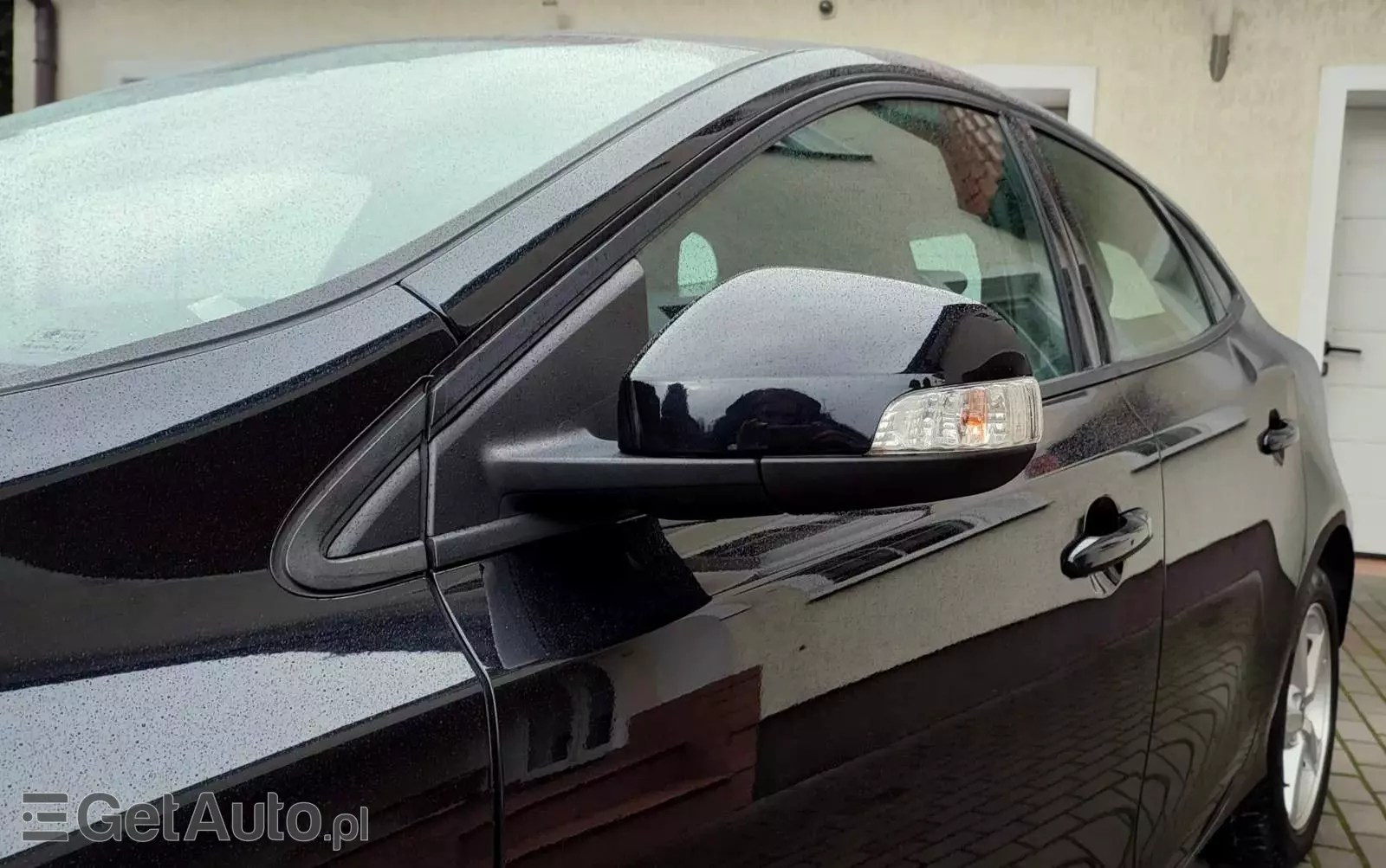 VOLVO V40 T2 Momentum