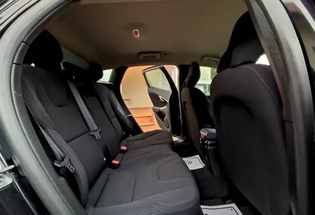 VOLVO V40 T2 Momentum