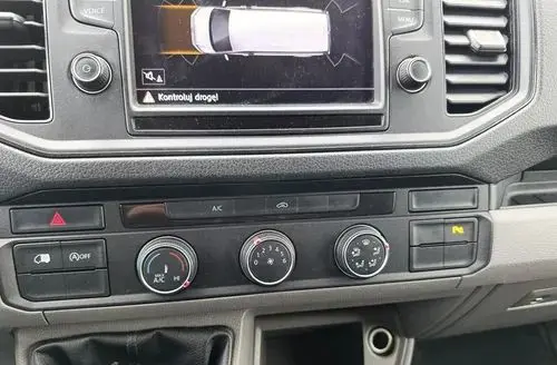 VOLKSWAGEN Crafter 