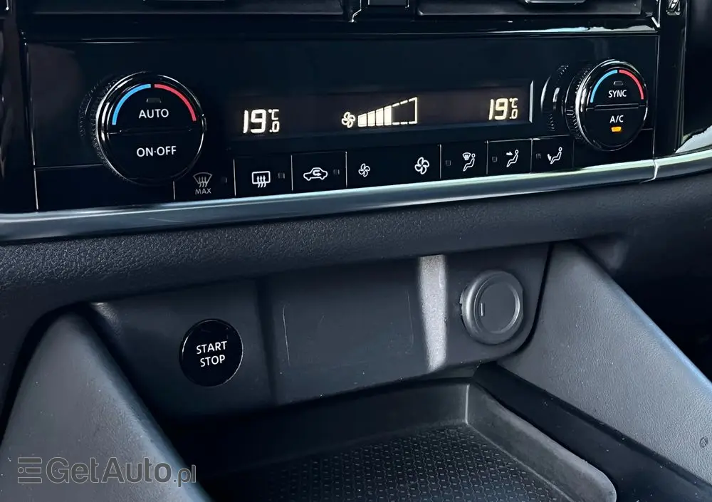 NISSAN Qashqai 1.5 e-POWER N-Connecta