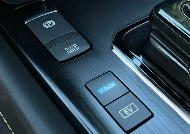 NISSAN Qashqai 1.5 e-POWER N-Connecta