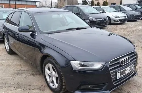 AUDI A4 